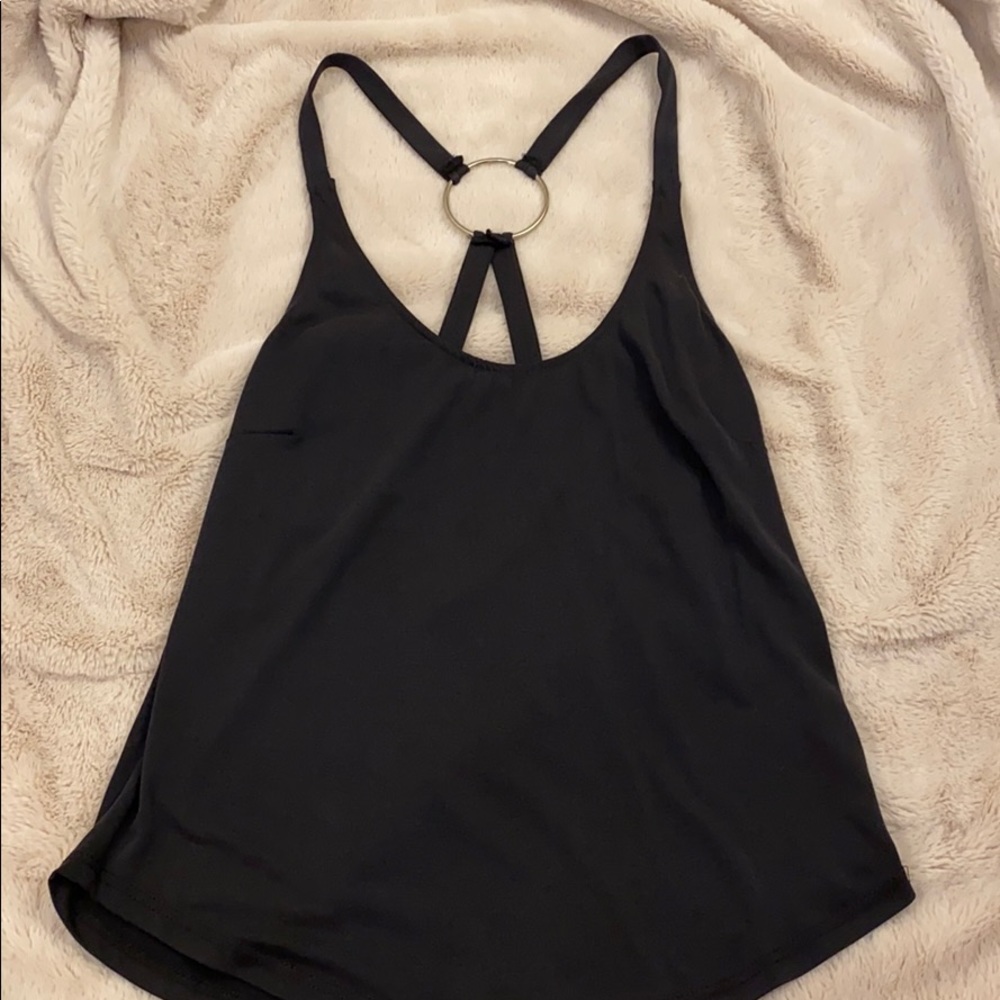 Grey circle back tank